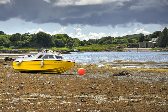 'Das Licht' awaiting the flood tide - Armadale