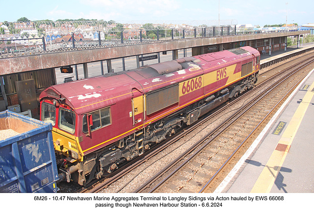 6M26 66068 passing Newhaven Harbour 6 6 2024