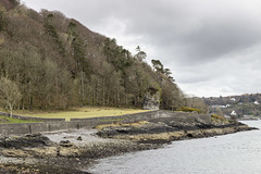 Port Mòr sea stack and raised beach