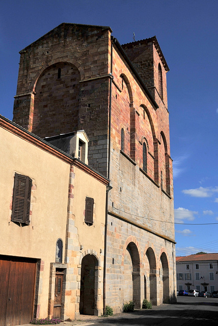 Ancienne église abbatiale de Manglieu