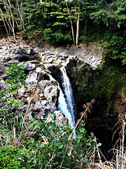 Rain bow falls