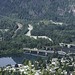 Blick vom 'Meadows-In-The-Sky Parkway' auf Revelstoke (© Buelipix)