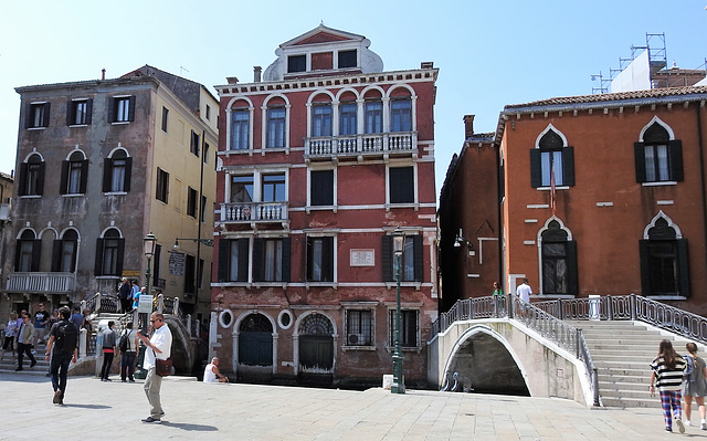 Kanalbrücken in Venedig