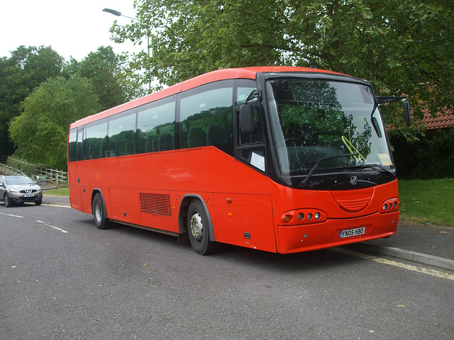 Mulleys Motorways YN05 HBO in Bury St. Edmunds - 23 May 2018 (DSCF2085)