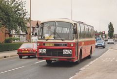 Barton Buses 1482 (RCH 482R) in Beeston - 11 Sep 1999 (151-2)
