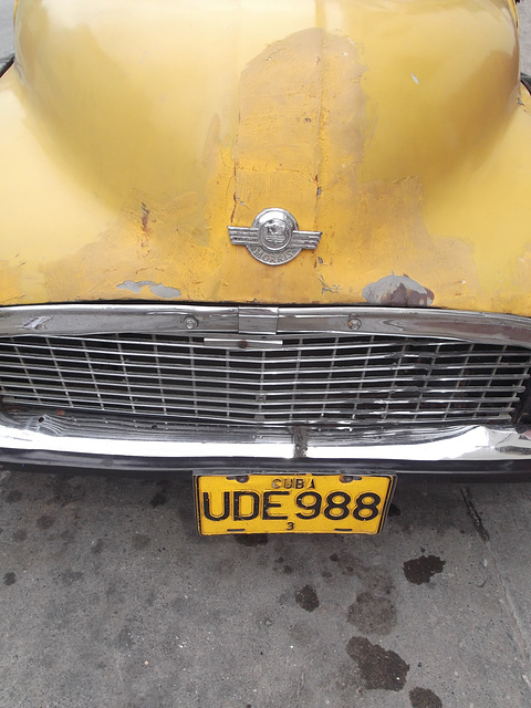 Morris  UDE 988 in Cuba