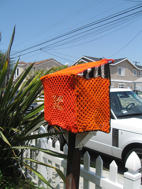 Little Free Library Yarnbomb 1