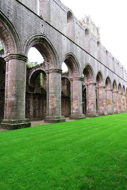 fountains abbey, yorks.