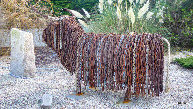 The Iron chain coo!