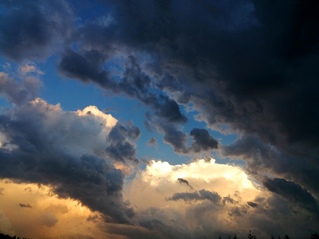 Orage en approche - Approaching storm [EXPLORER]