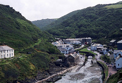 Boscastle Harbour (Scan from August 1992)