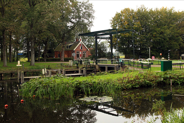 Ter Apelersluis aan het Ruiten-A kanaal