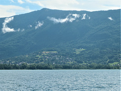 Lac et montagne