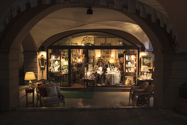 Desenzano Shop