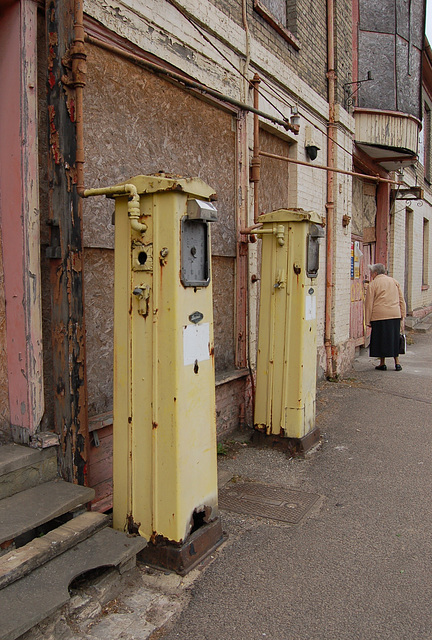 Former Petrol Station, Ixworth, Suffolk 2007