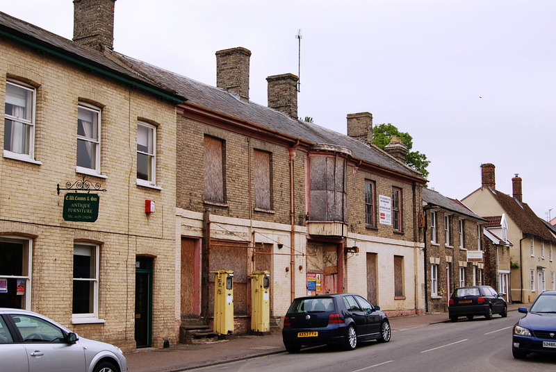 Former Petrol Station, Ixworth, Suffolk 2007