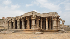 Tempel und Ruinen von Hampi