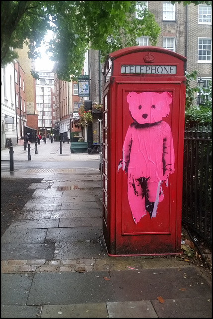 pink bear phone box