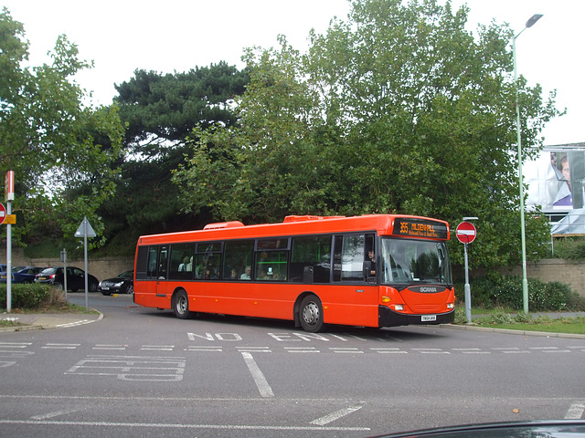 DSCF1489 Mulleys Motorways YN54 AHA in Bury St. Edmunds - 5 Sep 2015