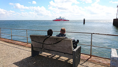 Holzschnitzbank an der Nordsee