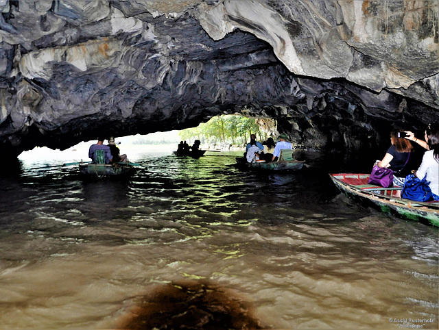 Vietnam 2016 / Hang Ca Cave