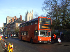 DSCF5913 Mulleys Motorways MUI 7949 (01 D 10202, LW51 ZMV)  in Bury St. Edmunds - 26 Nov 2016