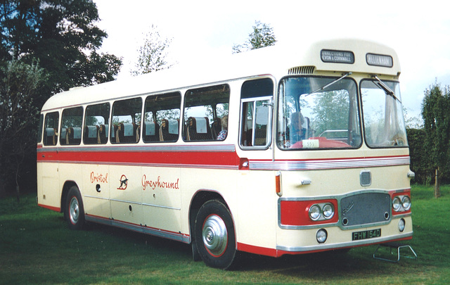 Bristol Greyhound 2148 (FHW 154D) at Showbus, Duxford – 26 Sep 1999 (424-20A)