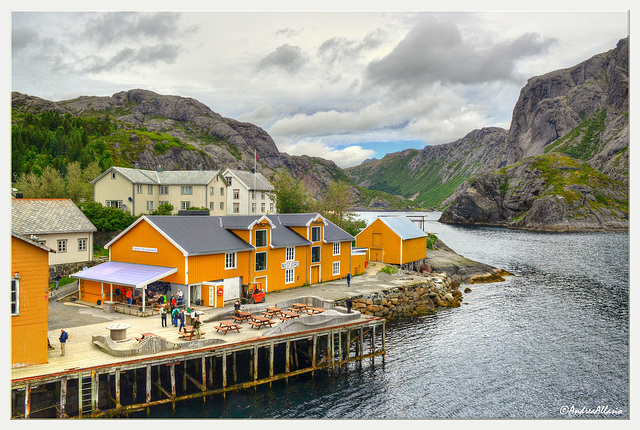 Nusfjord houses