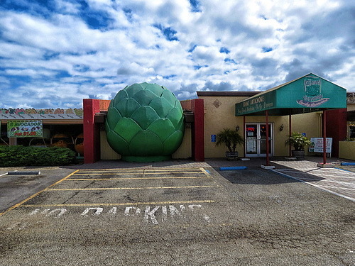 Giant Artichoke