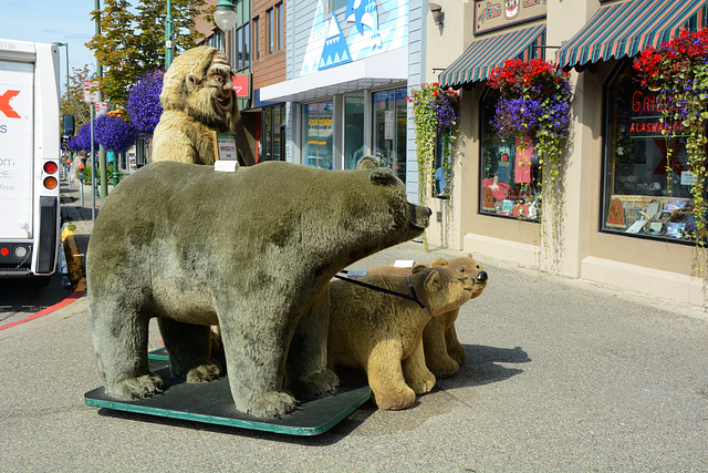 Alaska, Anchorage, The Bear Family and Their Lord