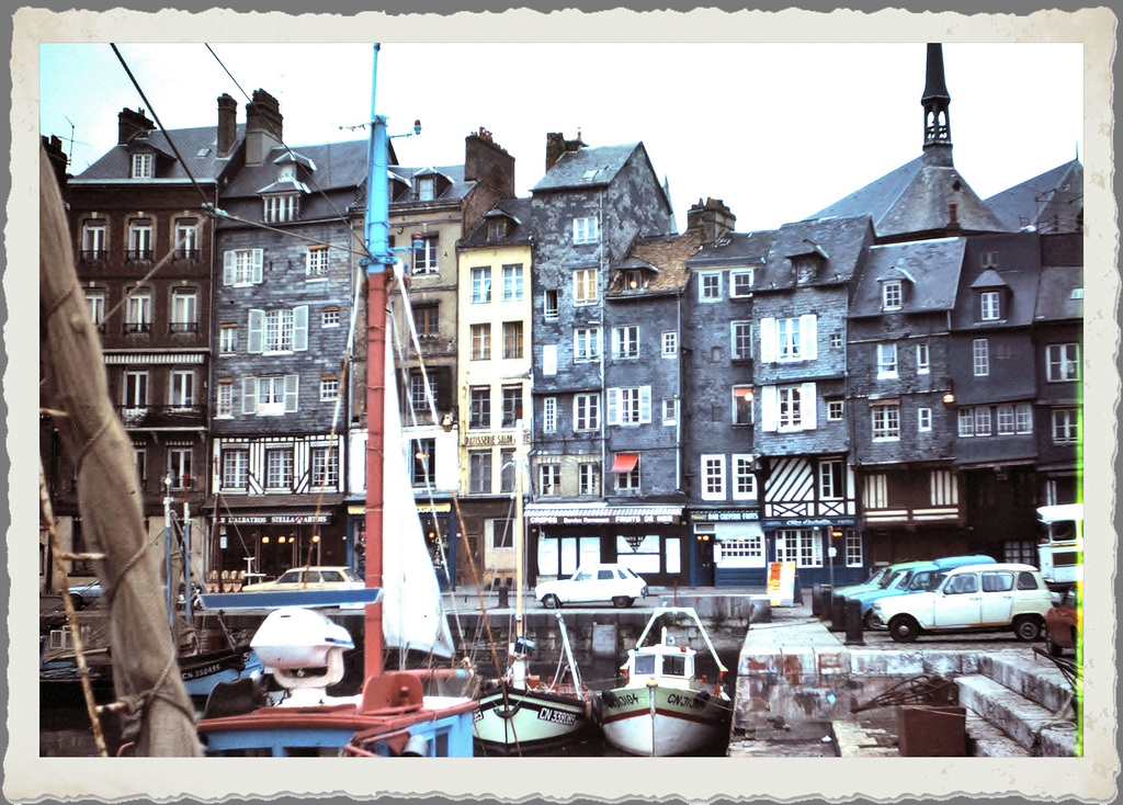 Honfleur (14) décembre 1978. (Diapostive numérisée).