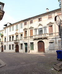 Palazzo Chiericati-Arnaldi, Vicenza