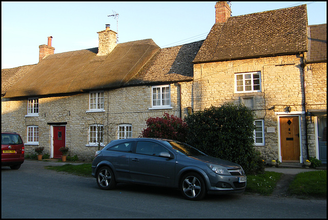 Eynsham stone cottages