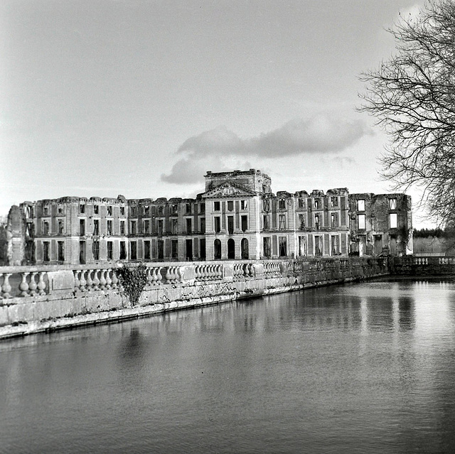 Château de la Ferté-Vidame