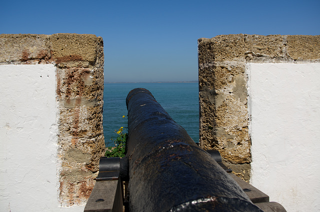 Cannon defences on Caletilla de Rota, Cadiz