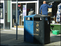 Poole litter bins