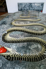 Table serpent