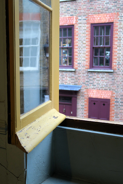 IMG 2187-001-Window on Princelet St