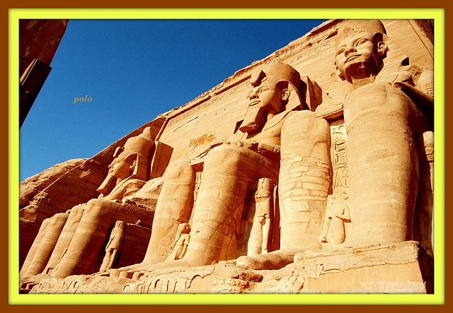 Los Colosos de Abu Simbel (+1PiP)