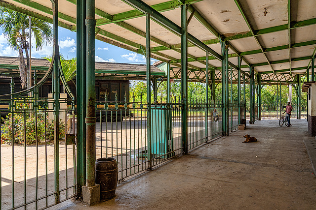 Terminal de Ferrocarriles de Morón - 6