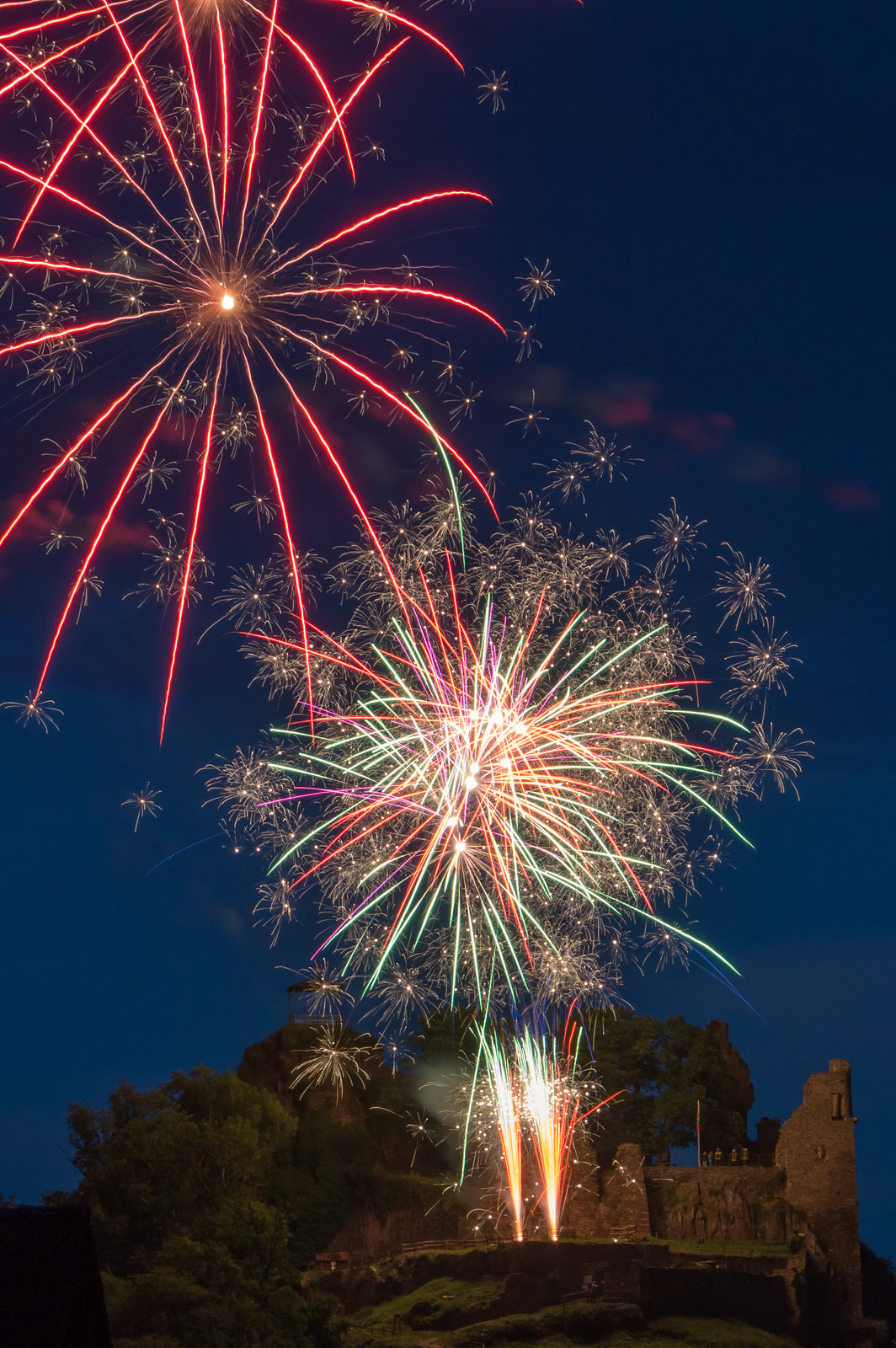 Höhenfeuerwerk Burg Are