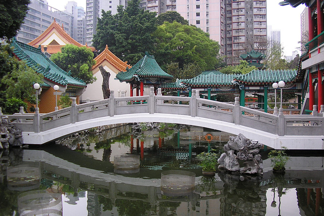 Tai Sin Temple Gardens