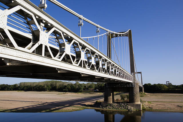 Pont à St Forent le Vieil (Maine et Loire ).