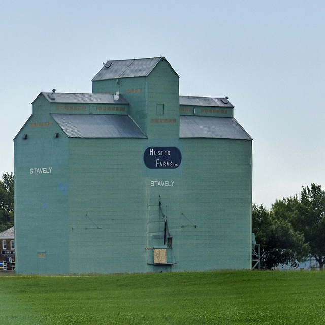 Stavely, Alberta, grain elevator