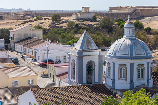 Blick vom Castelo über die Igreja Matriz Castro Marim (© Buelipix)