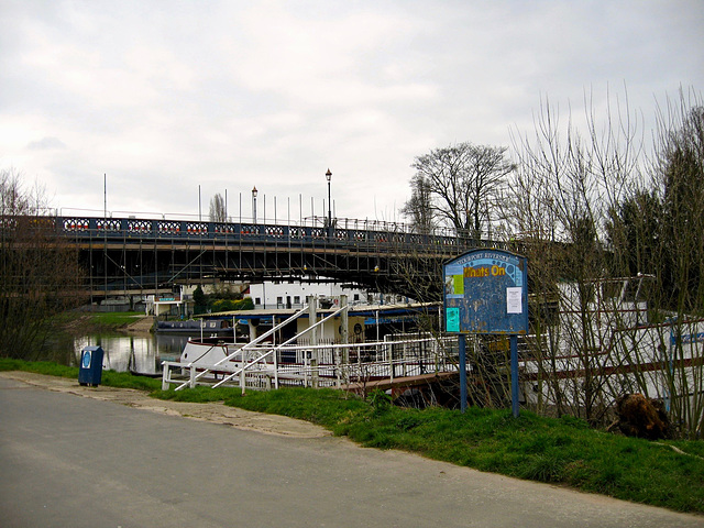 Bridge over the River Severn at Stourport