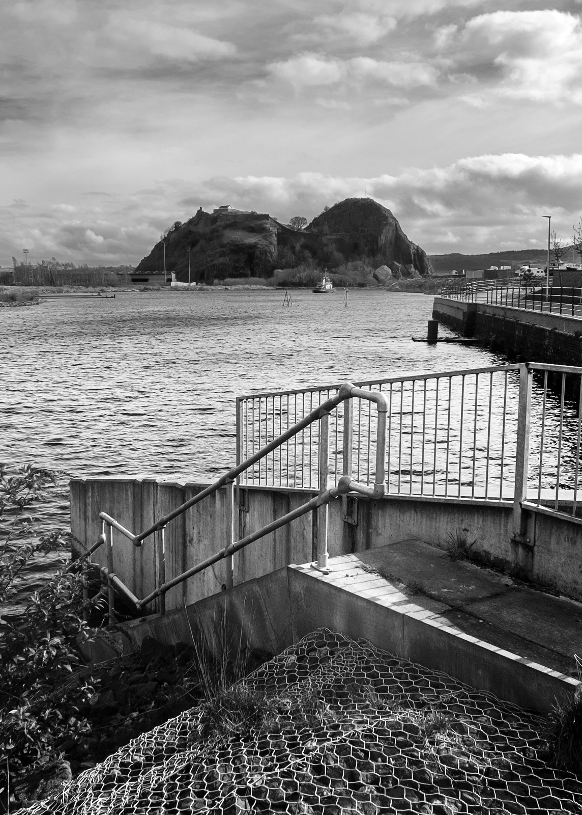 Denny's Dock and Dumbarton Rock