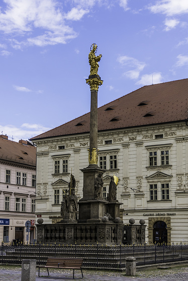 Pestsäule/Mariensäule auf dem Platz der Republik (© Buelipix)