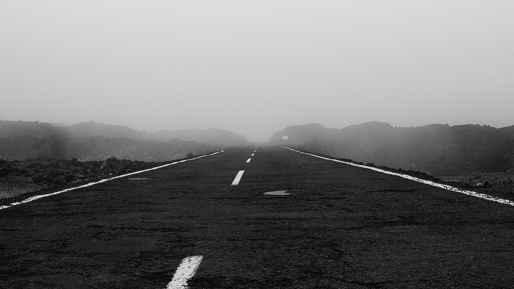 Straße im Nebel