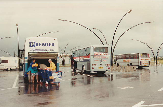 421/14 Premier Travel Services (Cambus Holdings) K911 RGE 27 Jul 1995 14 of 15 421/14 Premier Travel Services (Cambus Holdings) K911 RGE 27 Jul 1995 14 of 15